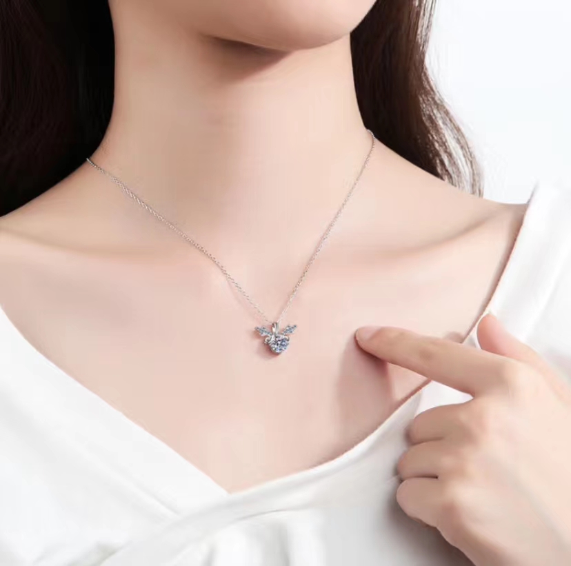 Heart of the sea diamond necklace, all the way to have you