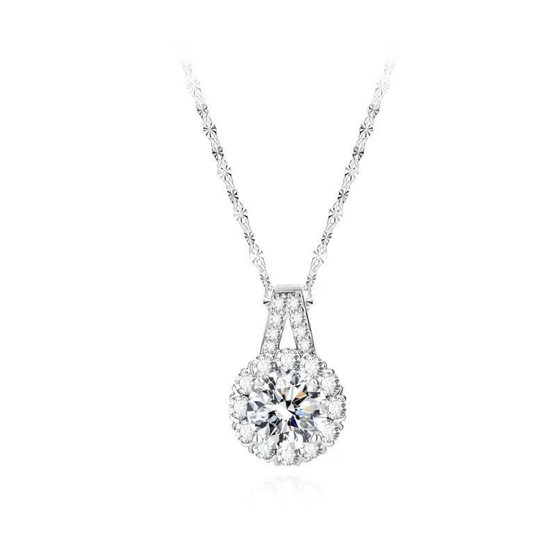 Sunflower one carat original diamond necklaceThe body has no words, jewelry can express for it